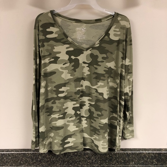 Terra & Sky Tops - Terra & Sky camo long sleeve tee shirt 3x